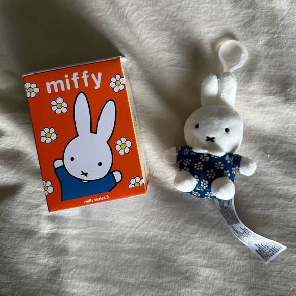 Boxlunch Accessories - Miffy Series 3 Blind Box Plush Keychain